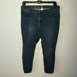DRESS BARN SIZE 16 SKINNY JEANS